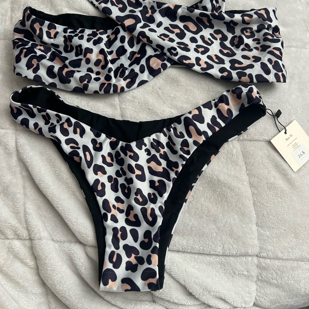 Dea Rose Leopard Print bikini